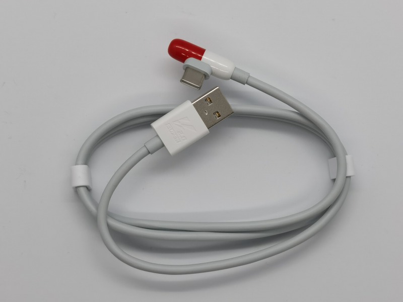 iQOO 3 5Gの付属USB Type-Cケーブル