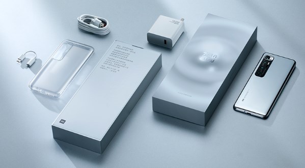 Xiaomi Mi 10 Ultraの付属品