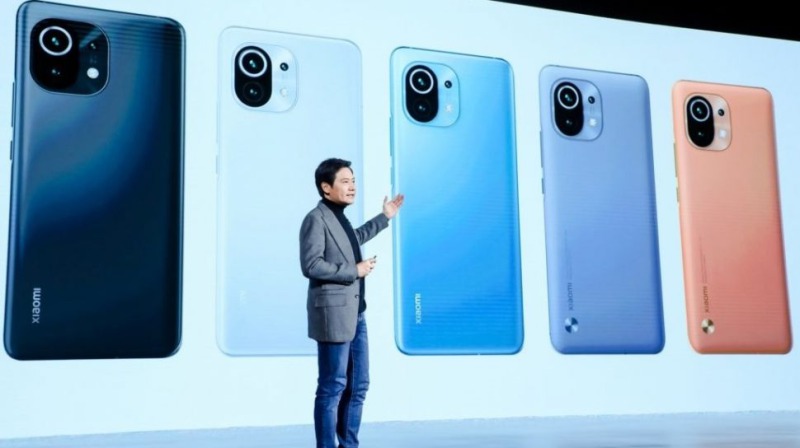 Xiaomi Ceo 世界一に向けてappleに宣戦布告 打倒 Iphoneを掲げ 生と死を賭けた戦い に挑む Sim太郎